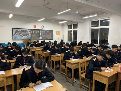石家庄铁路中专学校2025年录取分数线